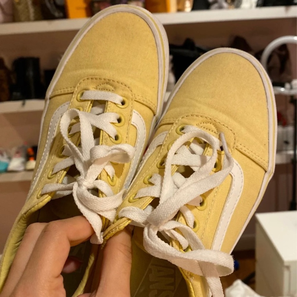 Vans - Picture 4 of 4